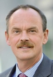 Hans-Peter Kleitsch, Personalleiter MTU